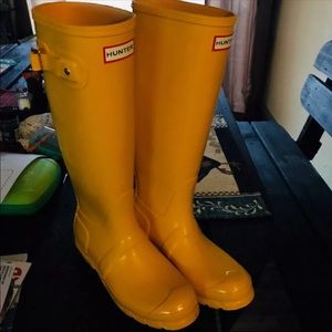 Hunter Boots (PRICE NEGOTIABLE)